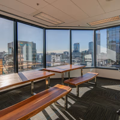 1111 West Georgia Street, Vancouver Image 2