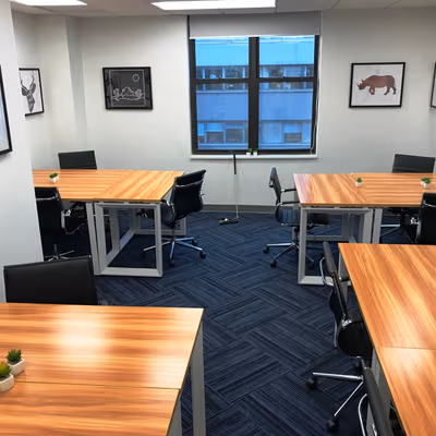 211 East 43rd Street, New York Image 1