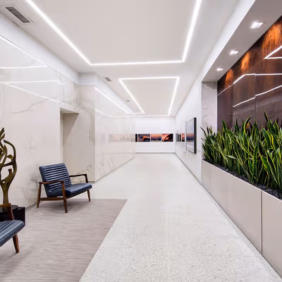 211 East 43rd Street, New York Image 13