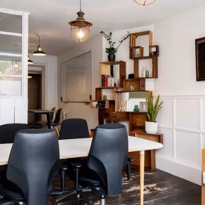 92 Hoxton Street, London Image 2