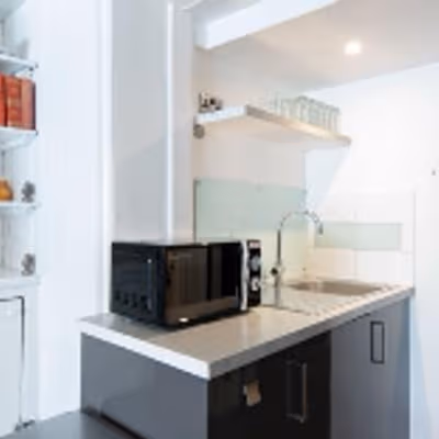 92 Hoxton Street, London Image 4