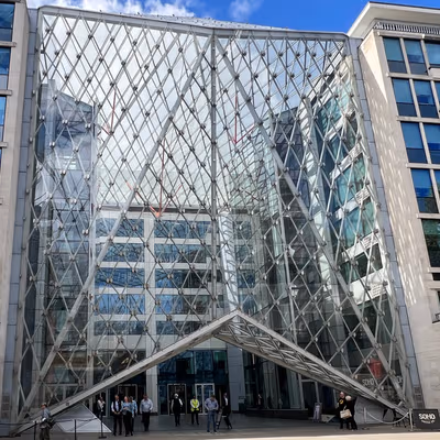 55 Baker Street, Greater London Image 5