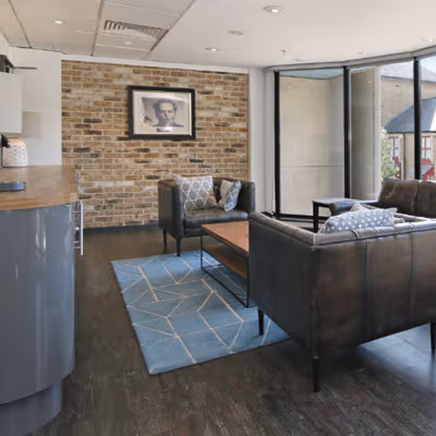 5 Gainsford Street, London Image 5