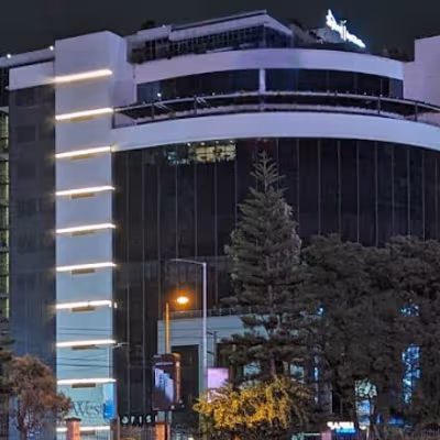 Kofisi 9 Sarit Roundabout Westlands, Nairobi Image 3