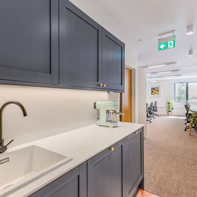 44 Copperfield St, London Image 4
