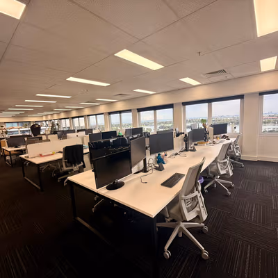 11 Queens Road, Melbourne Image 4