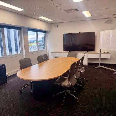 11 Queens Road, Melbourne Image 3