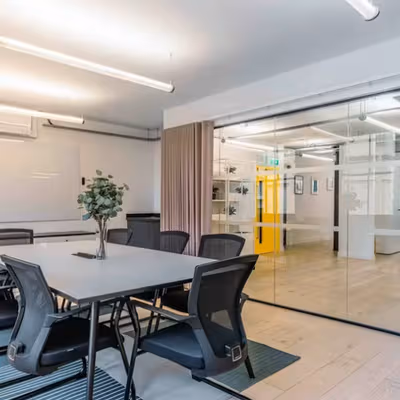 13 Northburgh Street, Clerkenwell Image 3