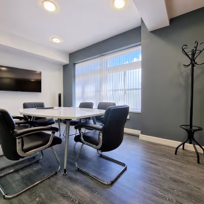 Gipsy Lane, West Midlands Image 11