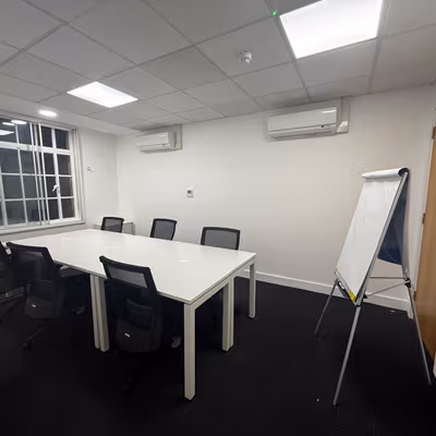 8 Duncannon Street, London Image 2