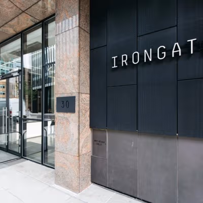 30 Dukes Place, London Image 7