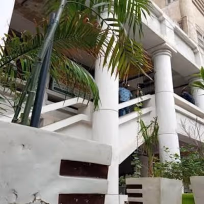 220 District Centre Janakpuri, New Delhi Image 4