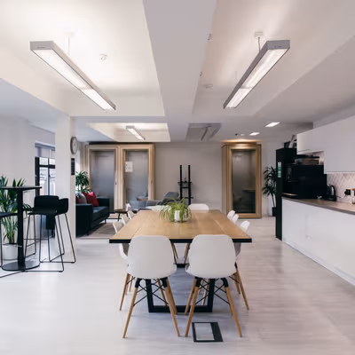 33 Charlotte Street, Fitzrovia Image 6