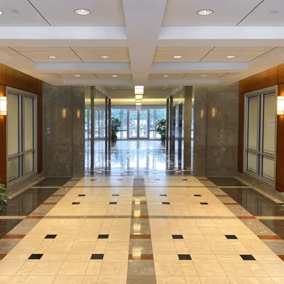8365 Keystone Crossing, Indianapolis Image 7