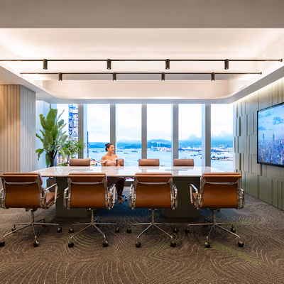 88 Connaught Road Central, Central Image 1