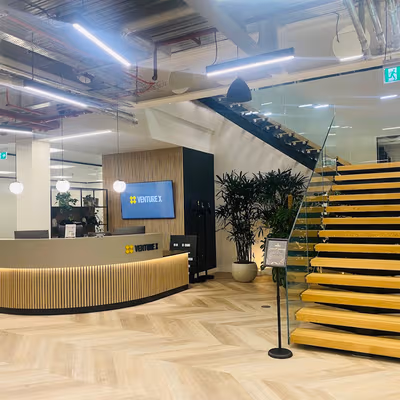 1 Ariel Way, London Image 7