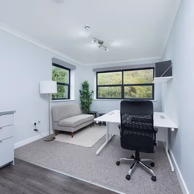2 Lowther Road, Greater London Image 4