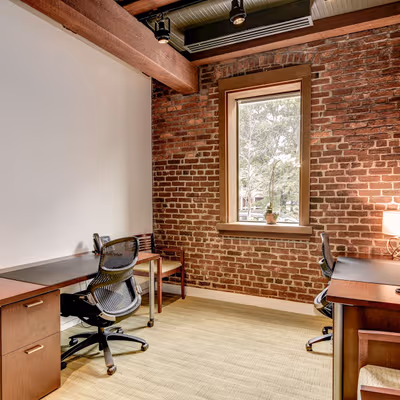 1050 30th Street Nw, Washington Image 2