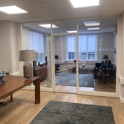 58-60 Kensington Church Street, London Image 4