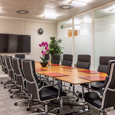 51 Holland Street, Greater London Image 2