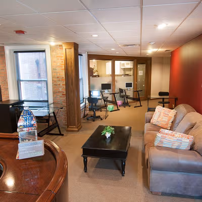 341 S 3rd St, Columbus Image 4