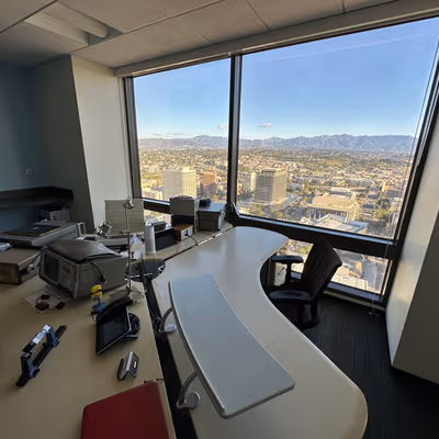 333 S Grand Ave, Los Angeles Image 16