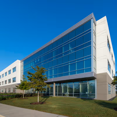 13100 Wortham Centre Drive, Houston Image 9