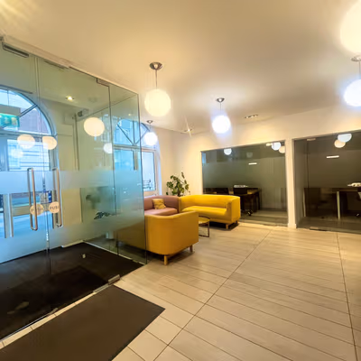 22-25 Portman Close, Greater London Image 6