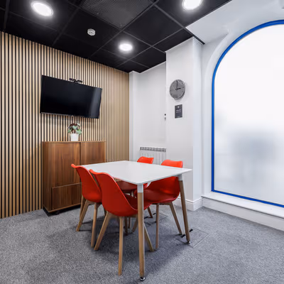 72 Paris Street, Devon Image 3