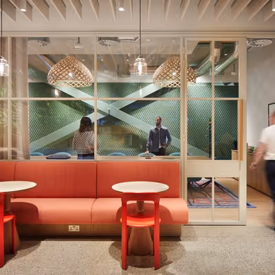 High Street, Shoreditch Image 8