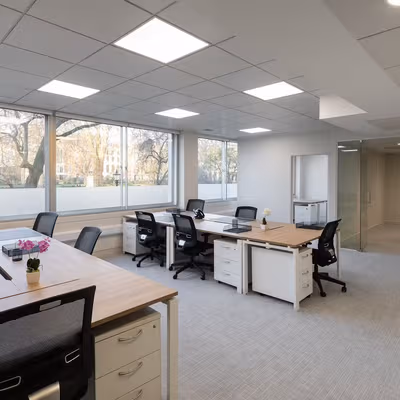 22A St James's Square, London Image 1