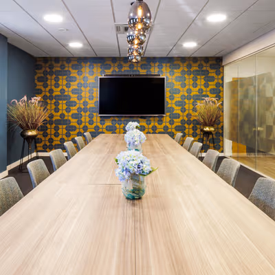 19 Threefield Lane, Southampton Image 3