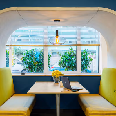 19 Threefield Lane, Southampton Image 11