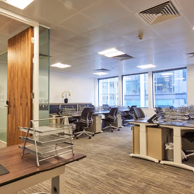 34 Lime Street, London Image 9