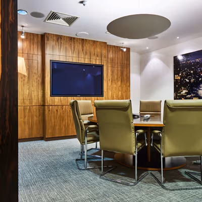 6 Snow Hill, London Image 5