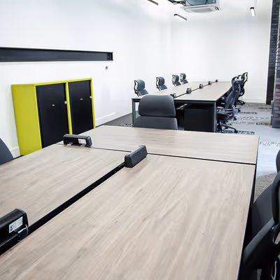 6 Watergate Walk, London Image 9