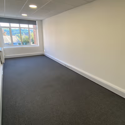 2a Market Place, Colne Image 4