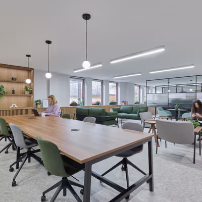 9 Hills Road, Cambridge Image 1