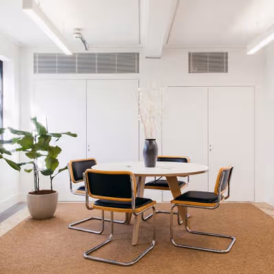 1 Lackington Street, Finsbury Image 9