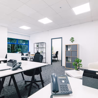 7 Smeaton Close, Aylesbury Image 2