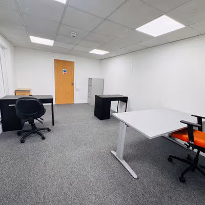 60 North Circular Road, Park Royal Image 20