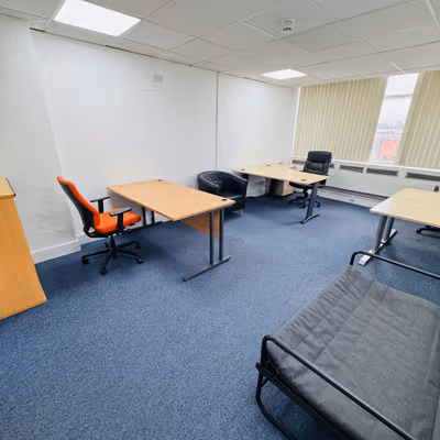 60 North Circular Road, Park Royal Image 45