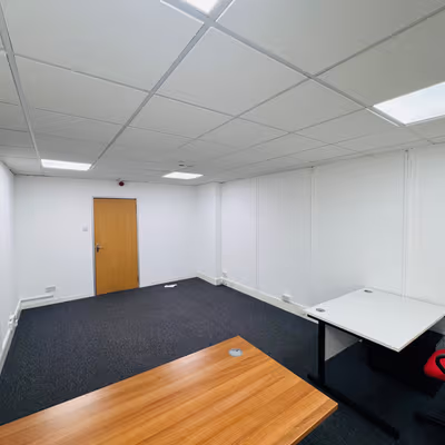 60 North Circular Road, Park Royal Image 56