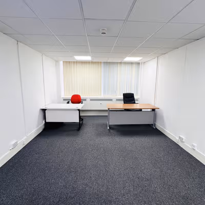 60 North Circular Road, Park Royal Image 10