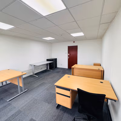 60 North Circular Road, Park Royal Image 59