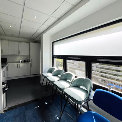 Addison Bridge Place, Kensington Image 51