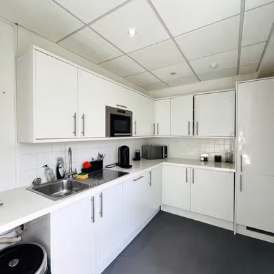 Addison Bridge Place, Kensington Image 54