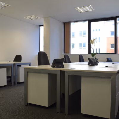 231 Vauxhall Bridge Road, London Image 1