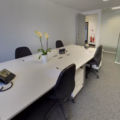 231 Vauxhall Bridge Road, London Image 2