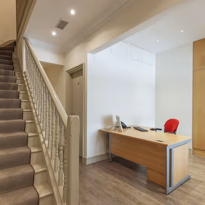 14 Old Queen Street, Greater London Image 5